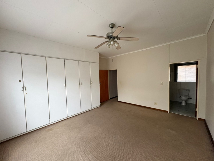 To Let 3 Bedroom Property for Rent in Safari Gardens North West